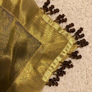 Lame' Metallic Table Runner with Beads Gold OS